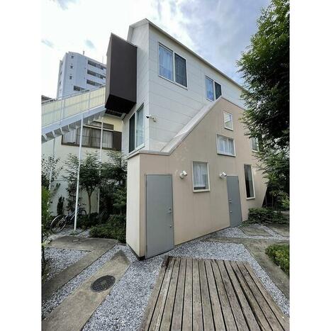 ＹＡＭＡＴＯＭＵＲＡ Ｇｒｅｅｎ Ｔｅｒｒａｃｅ 部屋番号：Ｂ０１