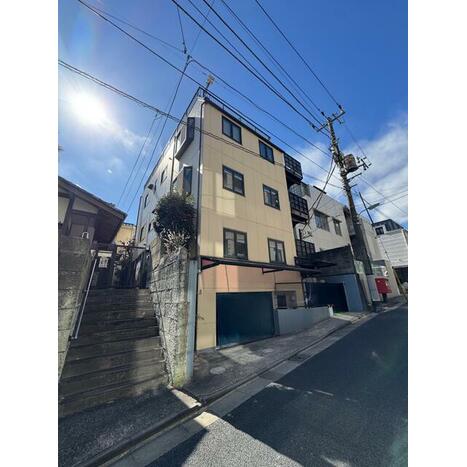 フリーバ白金 階